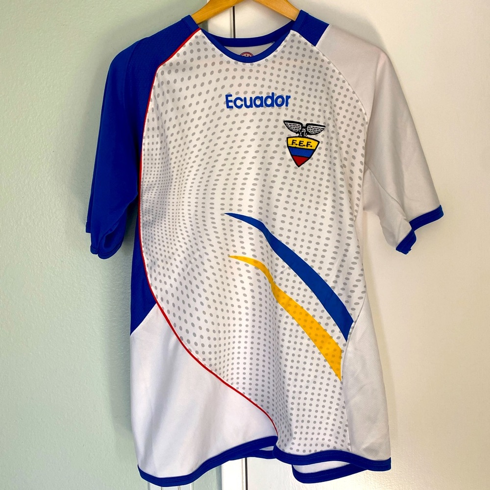 Ecuador World Cup jersey